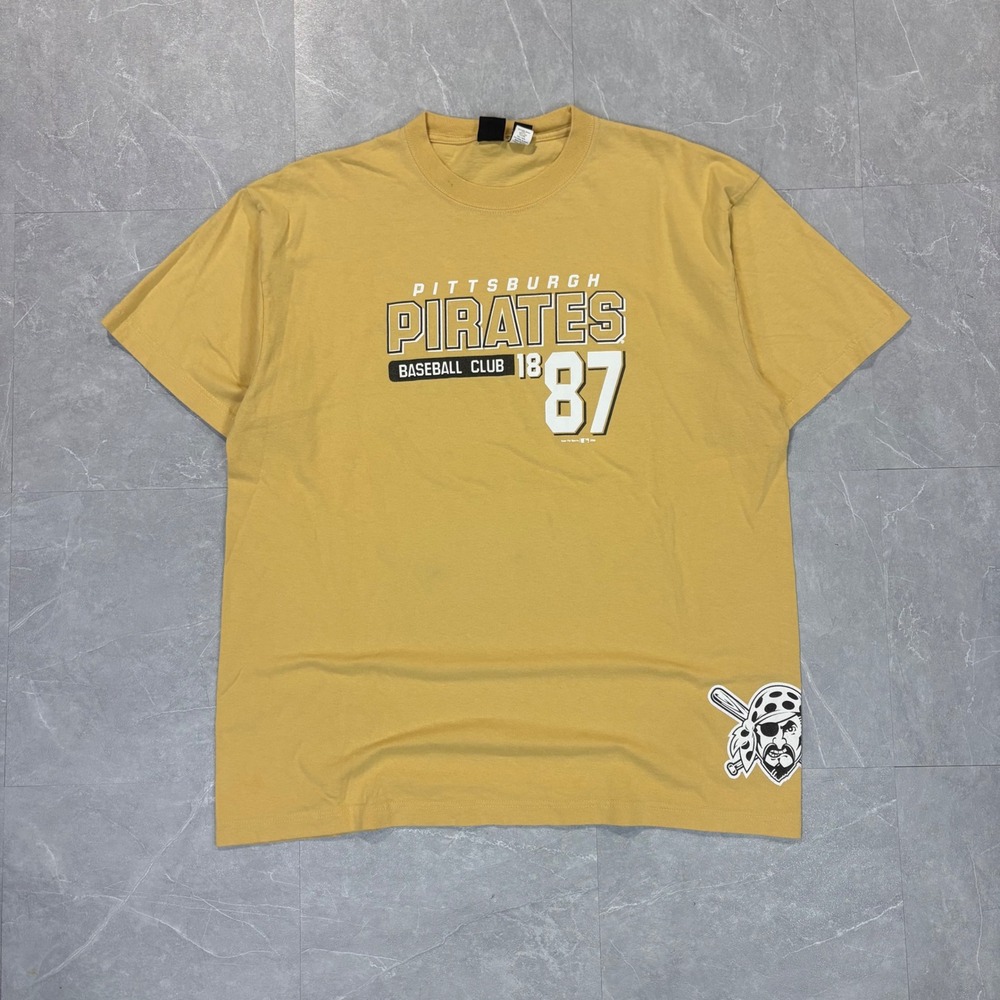 Gear For Sports Pittsburgh Pirates Baseball T-Shirt Mens XL Yellow MLB 87 Logo